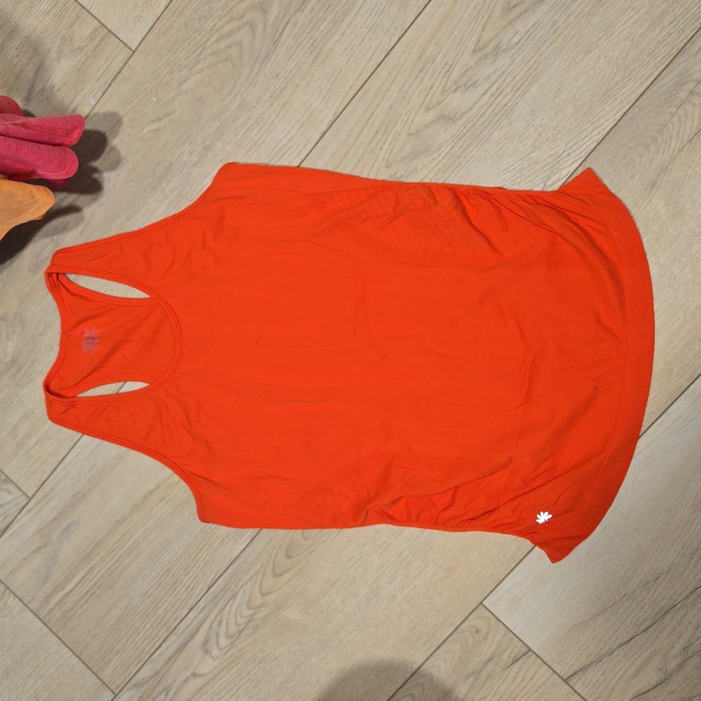 Athleta tank